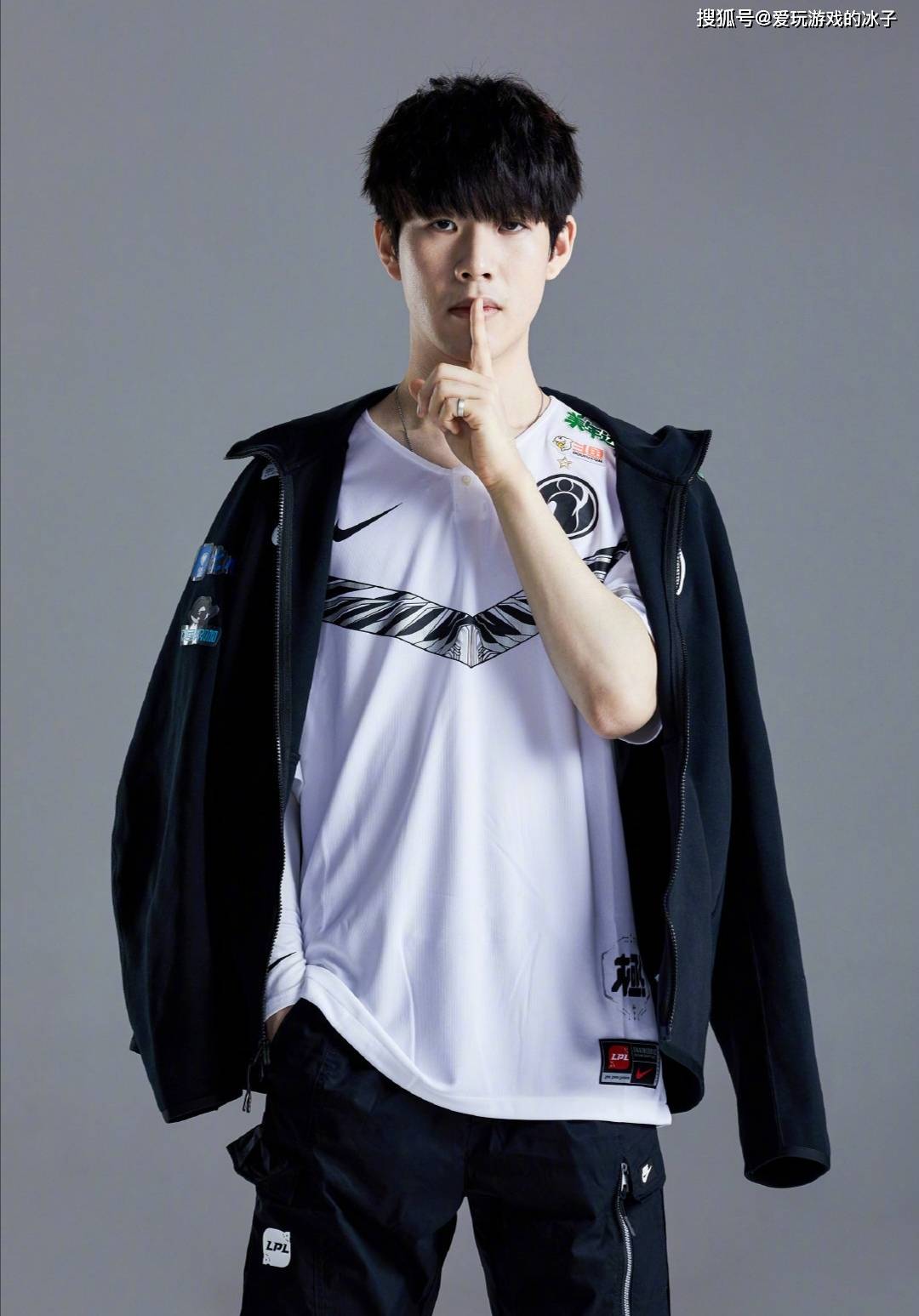 现年17岁！donk游戏时长即将达到15000小时