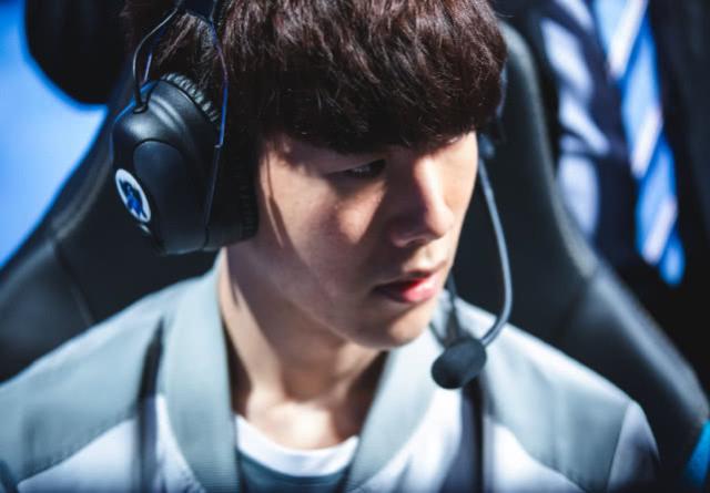 影响者对2025年StarLadder布达佩斯Major第一阶段的预测