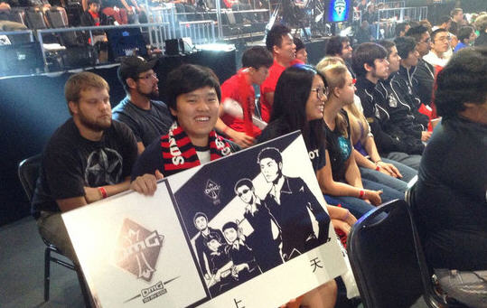 英雄联盟LPL夏季季后赛即将开打，V5能否创造小说般奇迹？